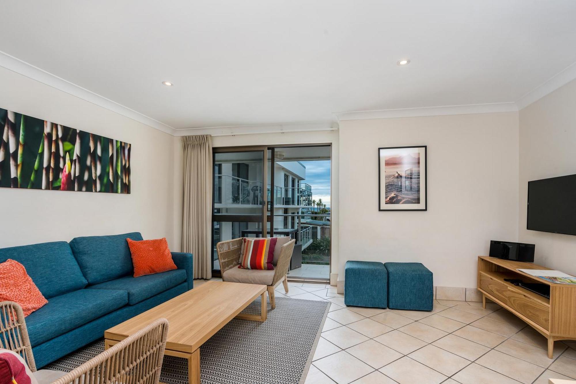 Bayview Beachfront Apartments, In Town Right On The Beach Byron Bay Exterior foto