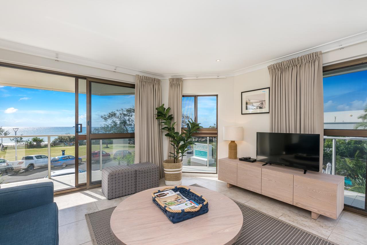 Bayview Beachfront Apartments, In Town Right On The Beach Byron Bay Exterior foto