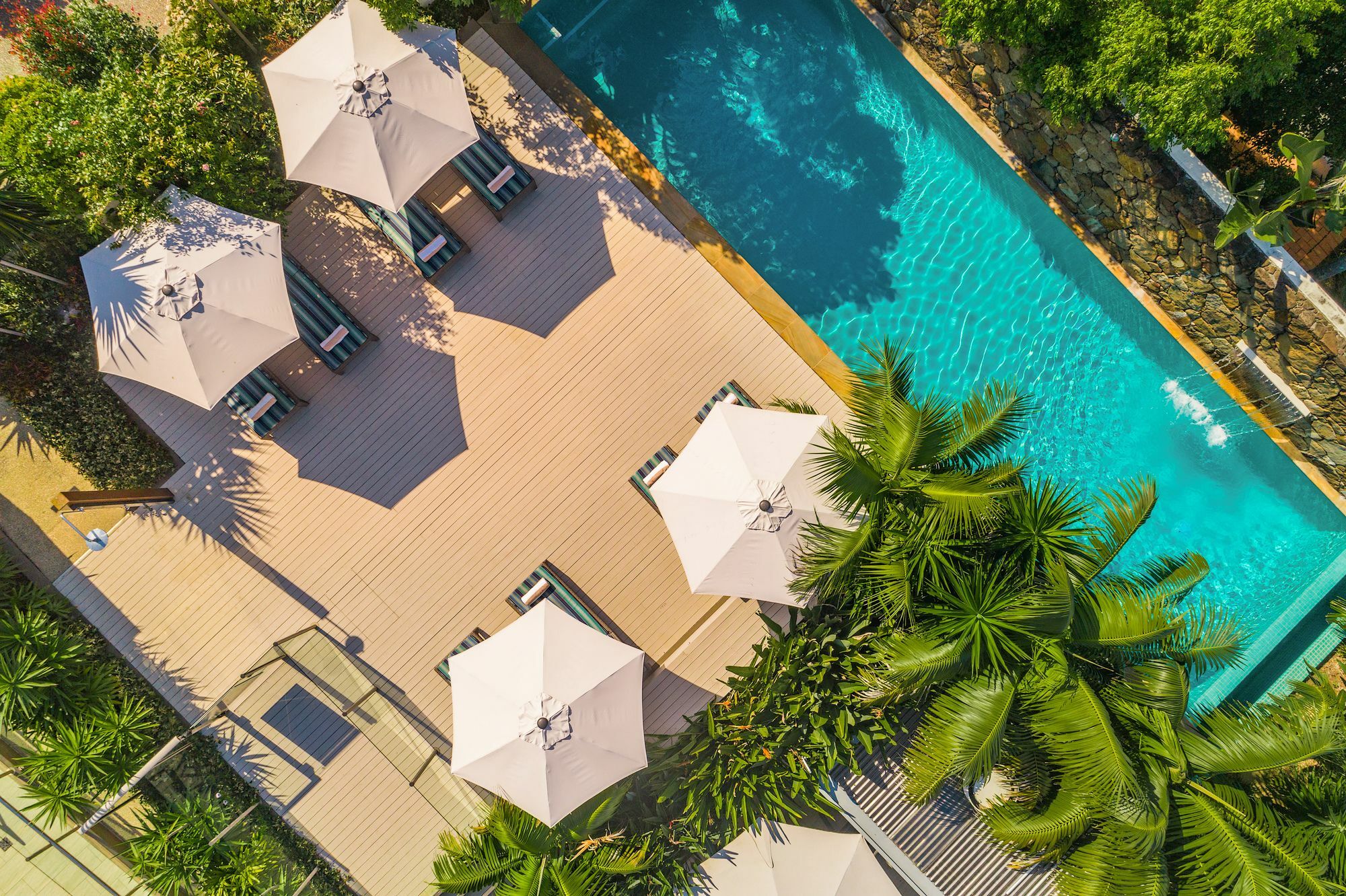 Bayview Beachfront Apartments, In Town Right On The Beach Byron Bay Exterior foto